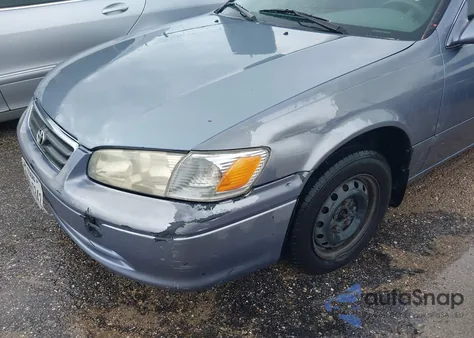 2000 Toyota Camry Ce from USA, damaged, VIN 4T1BG22K0YU710224